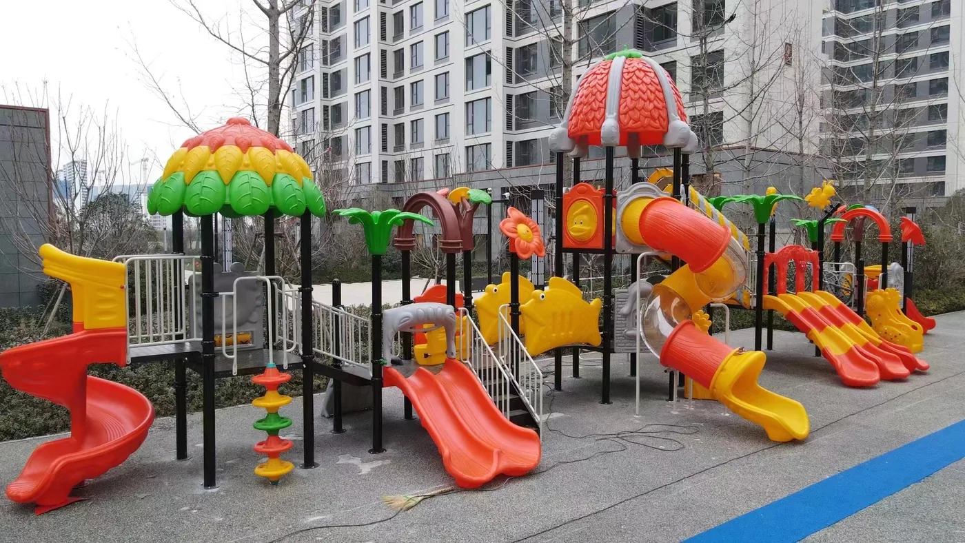 forest-themed-custom-playground-design.webp