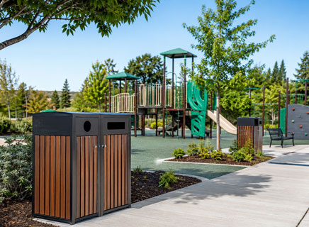 Outdoor Litter Bins for Playgrounds: Capacity, Placement and Maintenance Planning