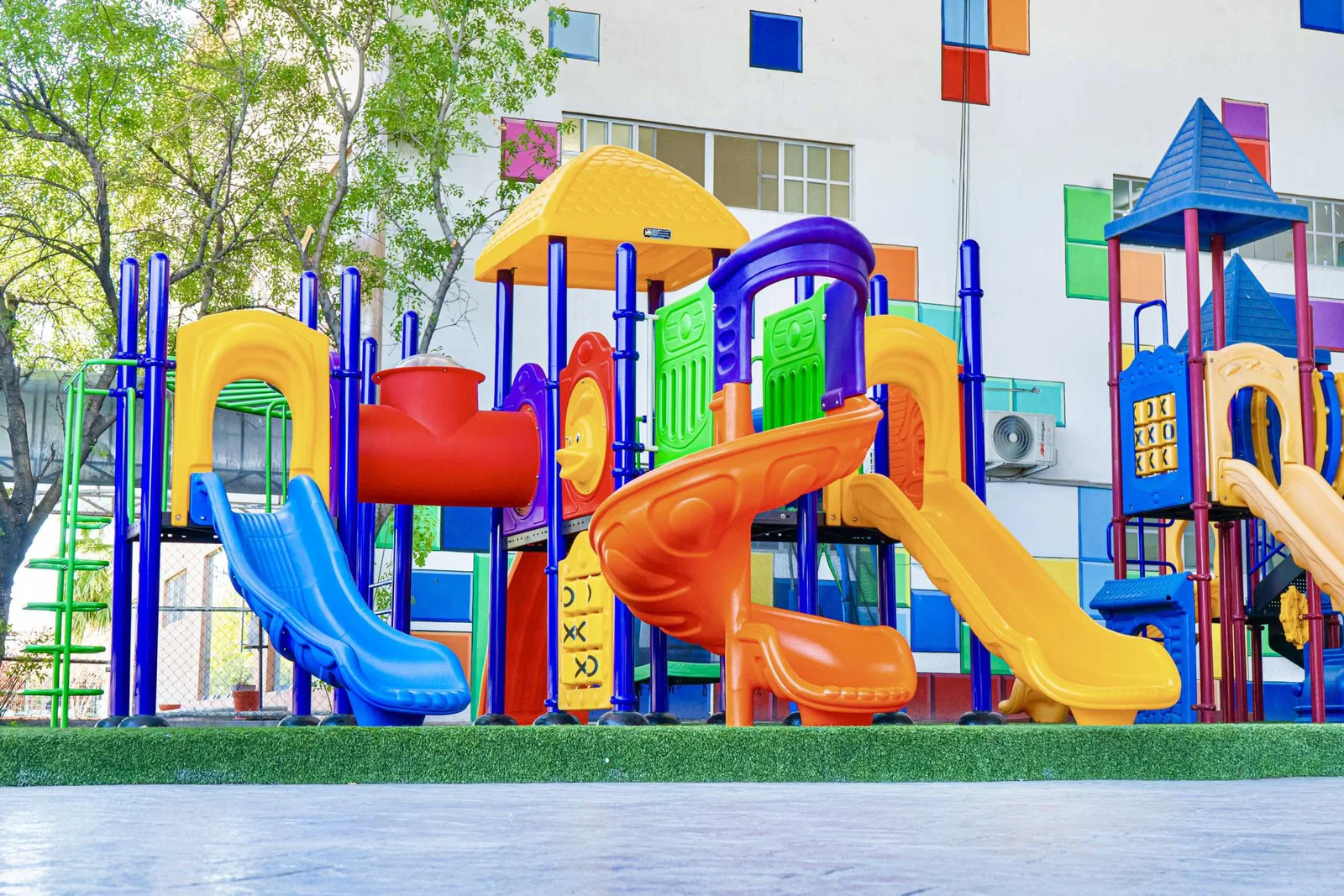 ZZRS kindergarten playground project in Mexico ZZRS outdoor kindergarten playground installation in Mexico